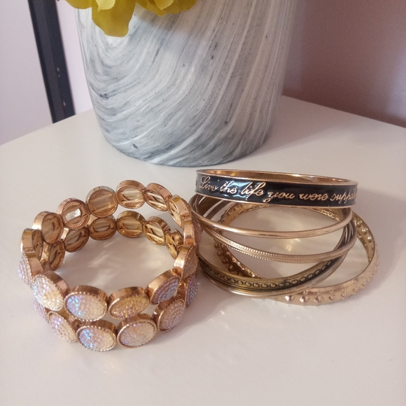 Two bracelets and bangles - Picture 2 of 2